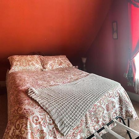 Linda Sue Manor Hostel Sioux City Kültér fotó