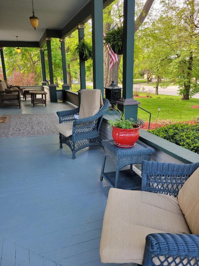 Linda Sue Manor Hostel Sioux City Kültér fotó