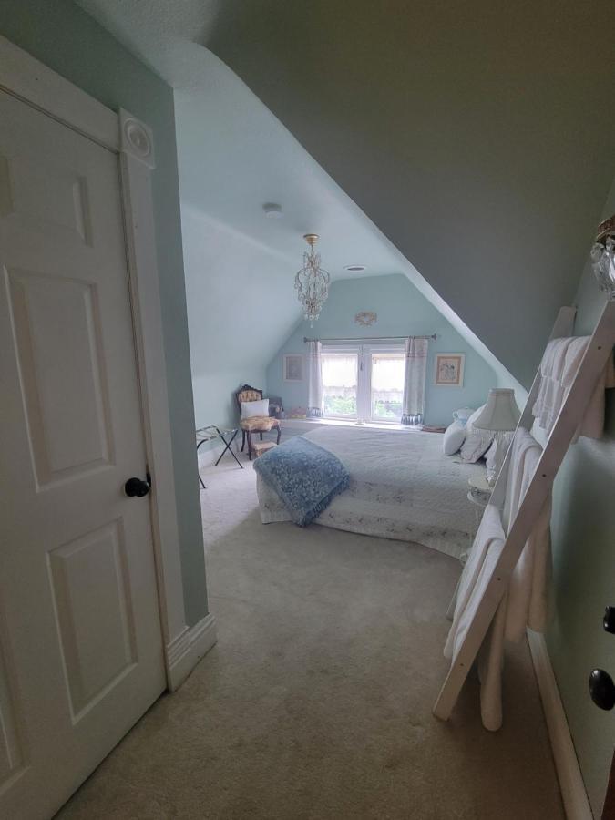 Linda Sue Manor Hostel Sioux City Kültér fotó